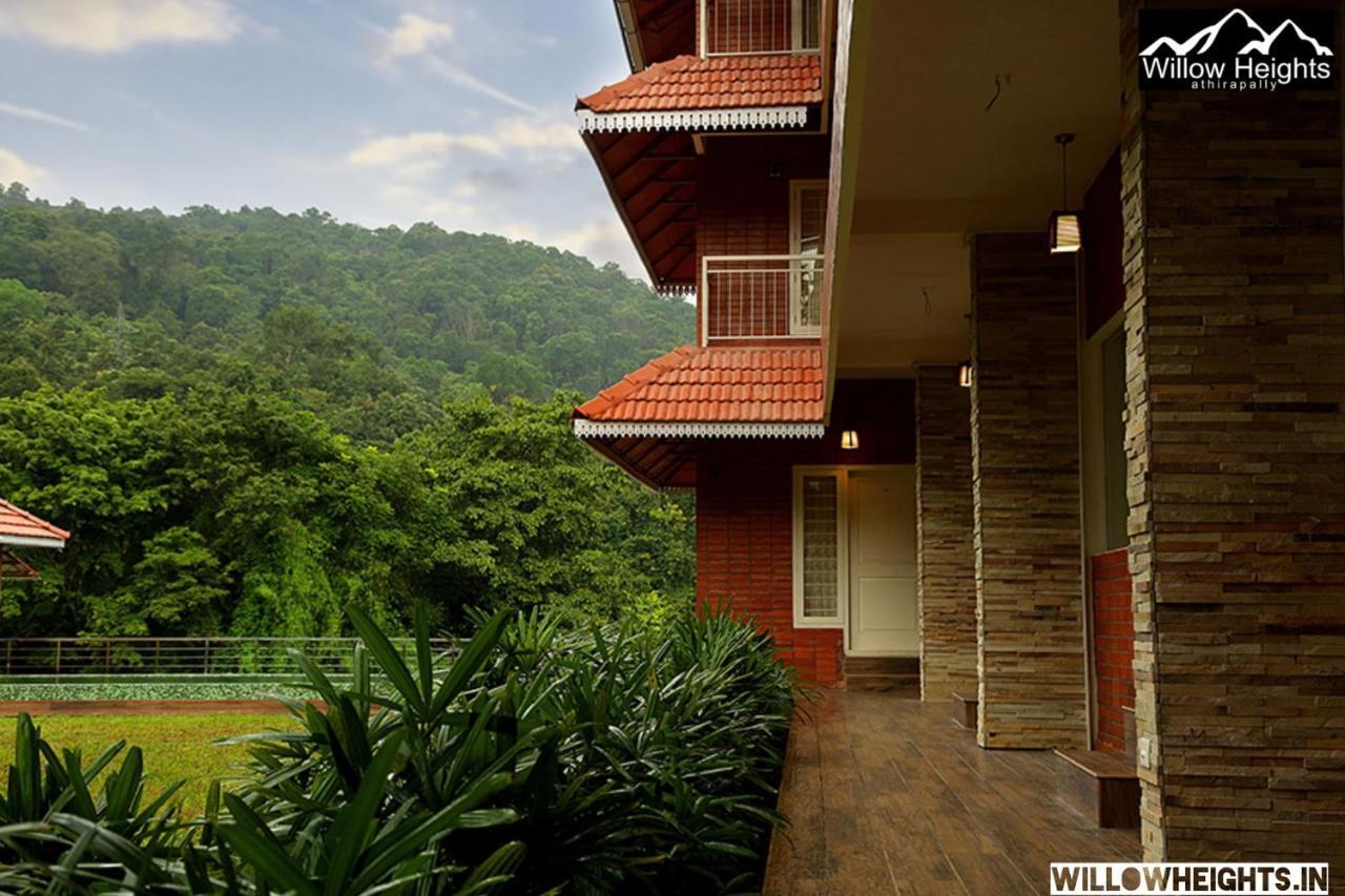 Willow Heights Athirappilly Esterno foto