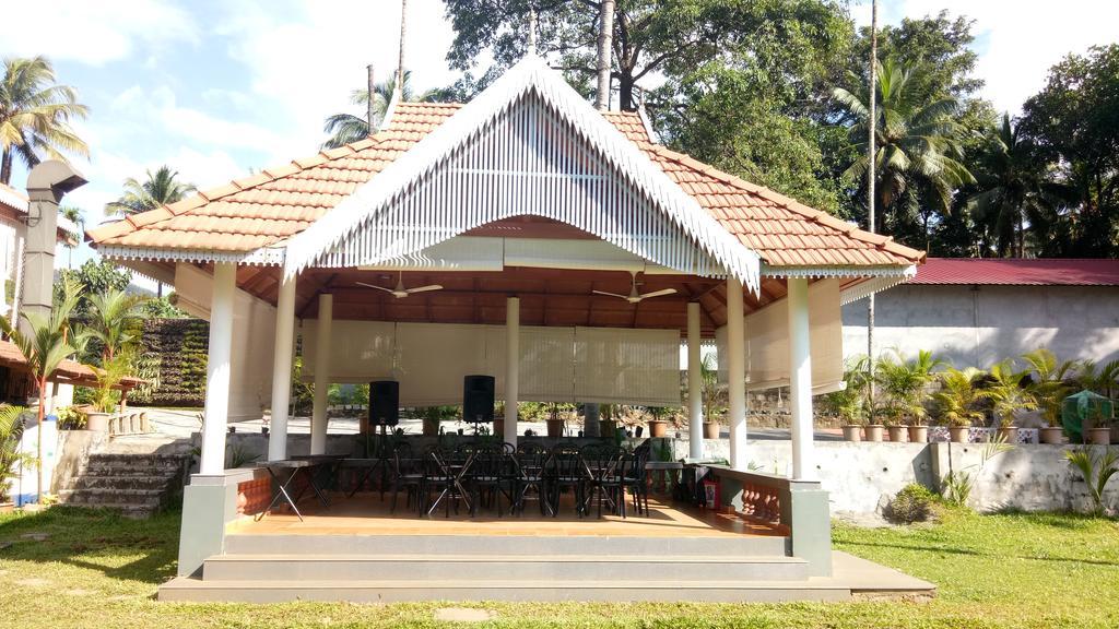 Willow Heights Athirappilly Esterno foto
