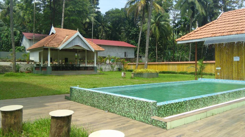 Willow Heights Athirappilly Esterno foto