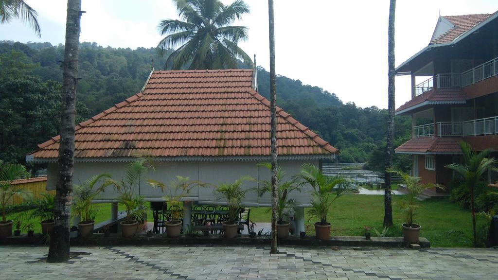 Willow Heights Athirappilly Esterno foto