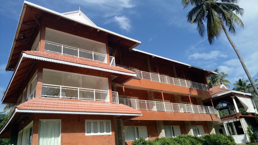 Willow Heights Athirappilly Esterno foto
