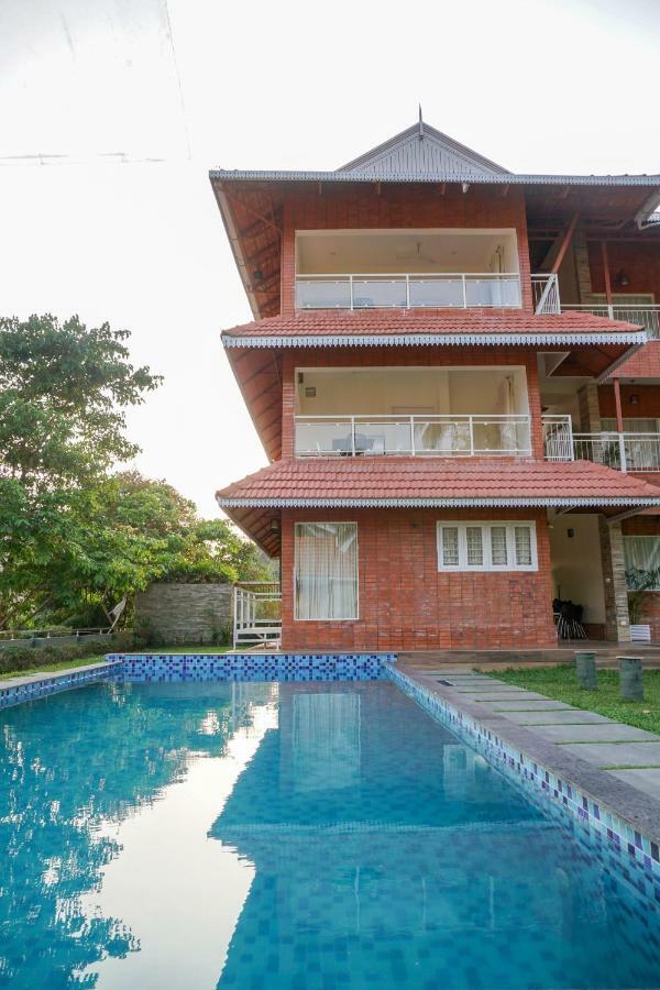 Willow Heights Athirappilly Esterno foto